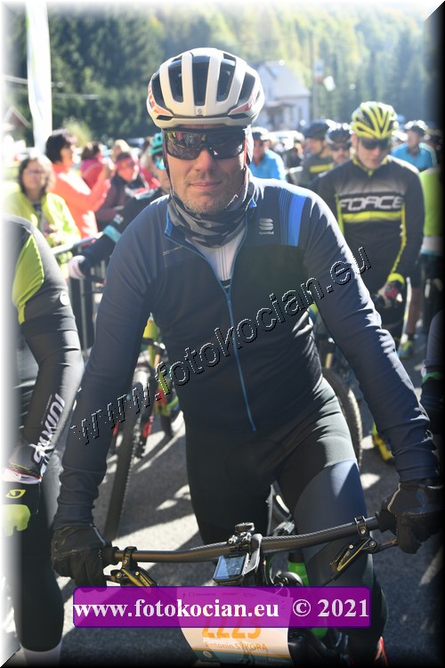 Náhled obrázku: 2021-1301-CTAuthor-2223.JPG