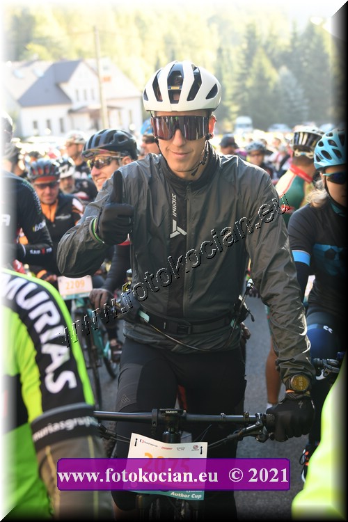 Náhled obrázku: 2021-1308-CTAuthor-2075.JPG