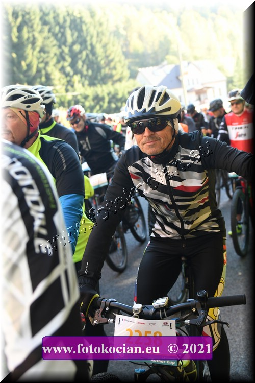 Náhled obrázku: 2021-1315-CTAuthor-2258.JPG