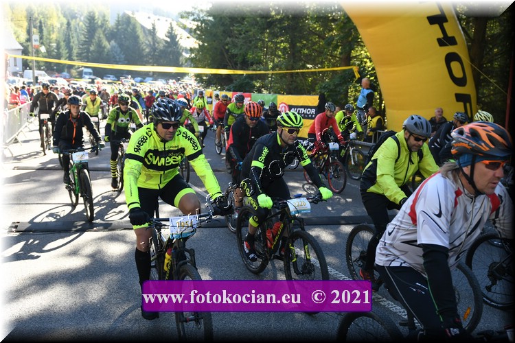 Náhled obrázku: 2021-1333-CTAuthor-2220,1954.JPG