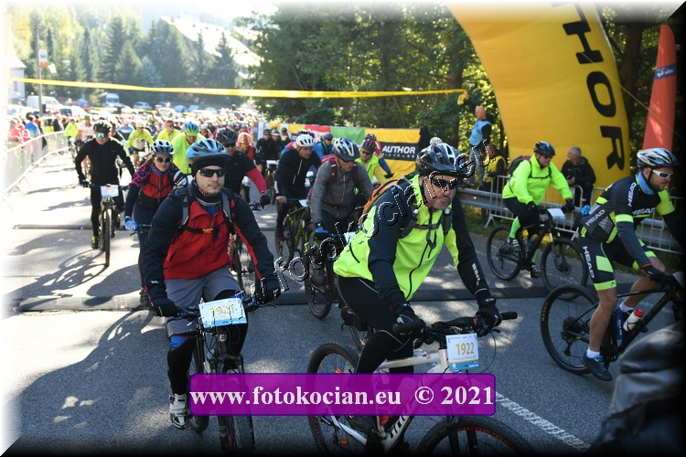 Náhled obrázku: 2021-1339-CTAuthor-1922,1921.JPG