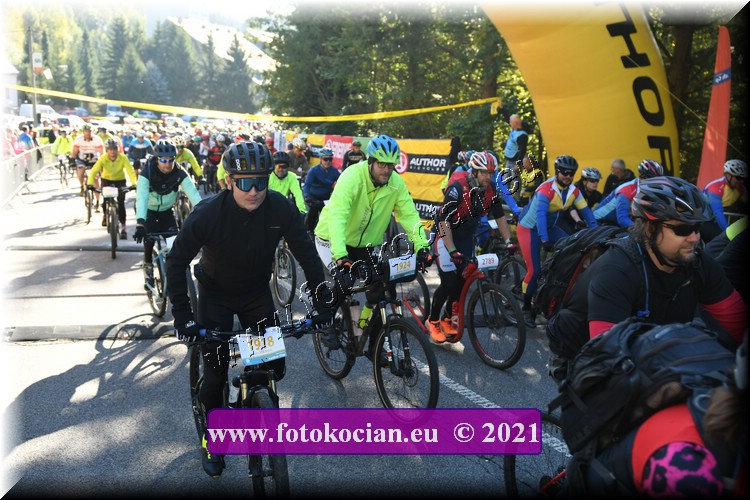 Náhled obrázku: 2021-1341-CTAuthor-1924,1918.JPG