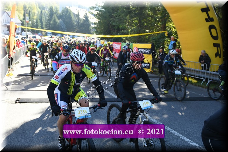 Náhled obrázku: 2021-1351-CTAuthor-2335,2340.JPG