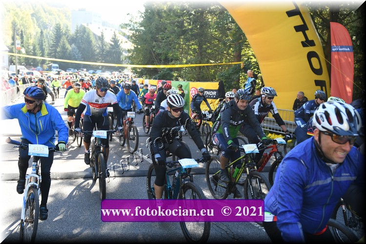 Náhled obrázku: 2021-1374-CTAuthor-2323,2153.JPG