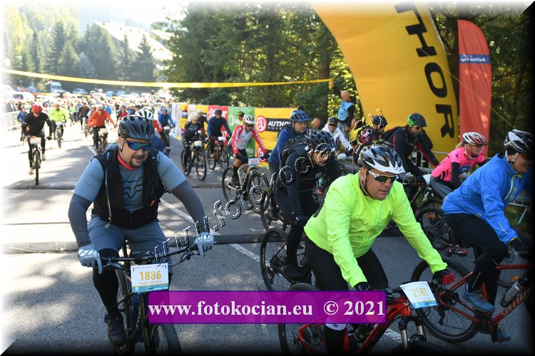 Náhled obrázku: 2021-1377-CTAuthor-1886,2381.JPG