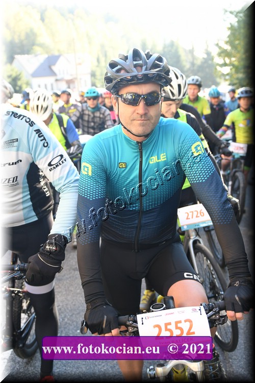 Náhled obrázku: 2021-1398-CTAuthor-2552.JPG