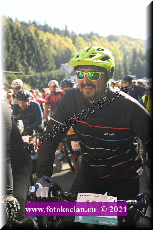 Náhled obrázku: 2021-1400-CTAuthor-1541.JPG