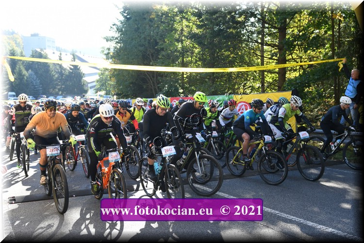 Náhled obrázku: 2021-1407-CTAuthor-2642,2693,2874.JPG