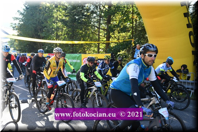 Náhled obrázku: 2021-1425-CTAuthor-2591,2842.JPG