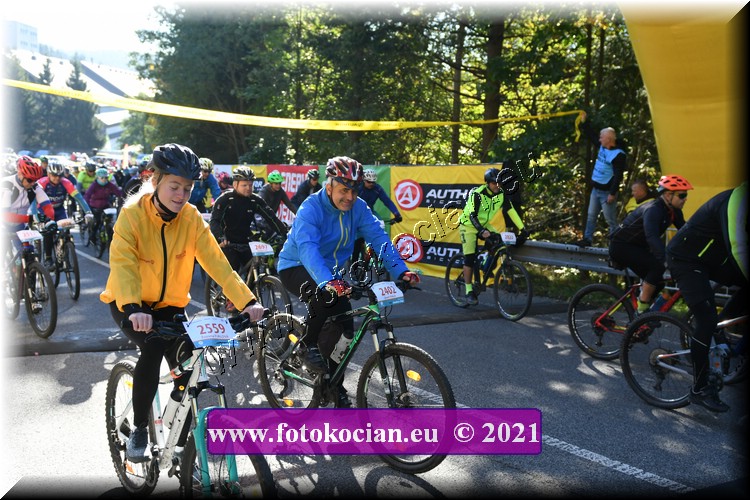 Náhled obrázku: 2021-1438-CTAuthor-2402,2559.JPG