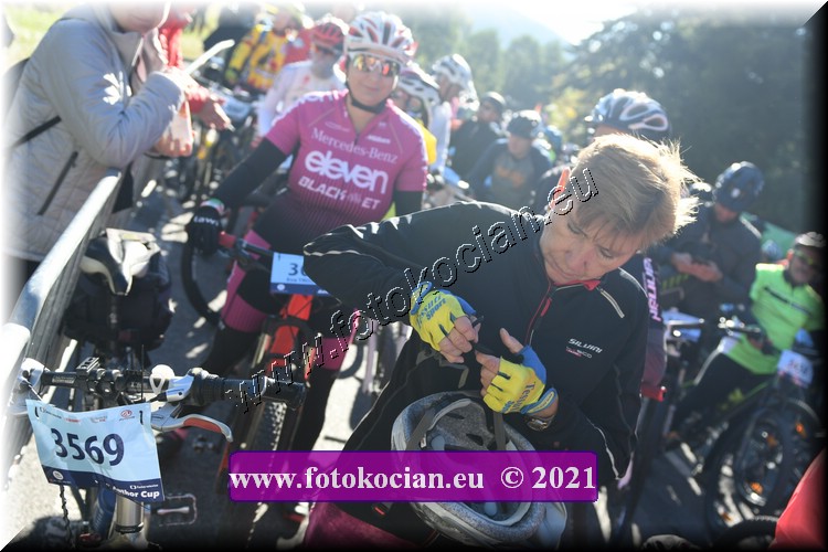 Náhled obrázku: 2021-1474-CTAuthor-3569.JPG