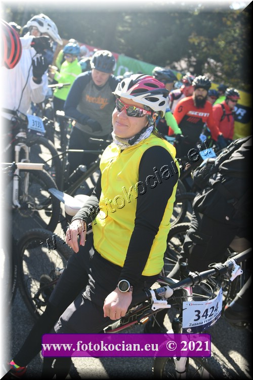 Náhled obrázku: 2021-1476-CTAuthor-3424.JPG