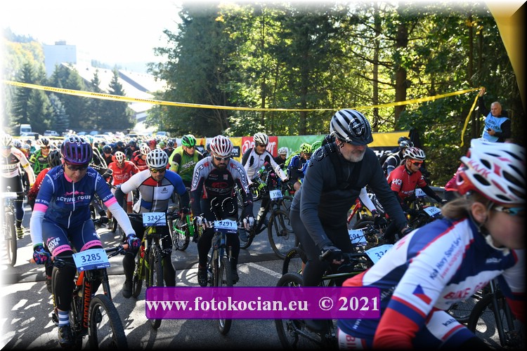 Náhled obrázku: 2021-1520-CTAuthor-3291,3242,3285.JPG