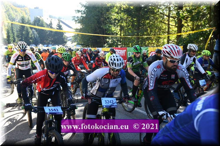 Náhled obrázku: 2021-1521-CTAuthor-3242,3543.JPG