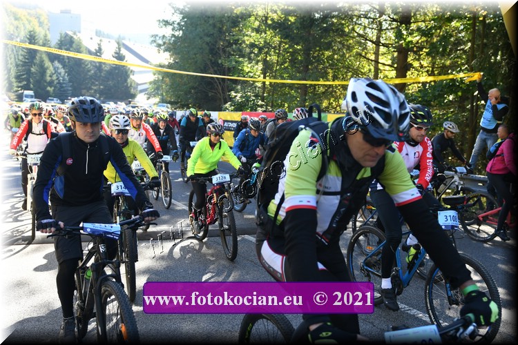 Náhled obrázku: 2021-1538-CTAuthor-3128.JPG