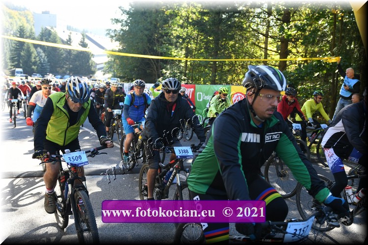 Náhled obrázku: 2021-1542-CTAuthor-3388,3509.JPG