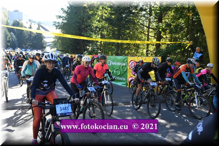 Náhled obrázku: 2021-1574-CTAuthor-3433,3483.JPG