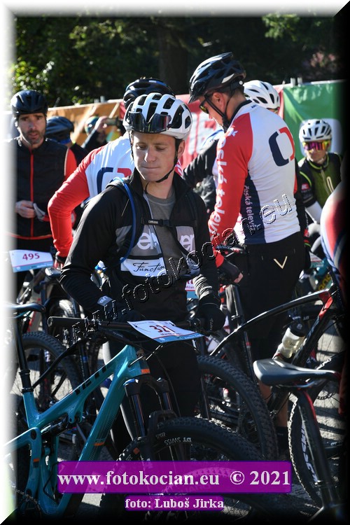 Náhled obrázku: 2021-8461-CTAuthor-321.JPG