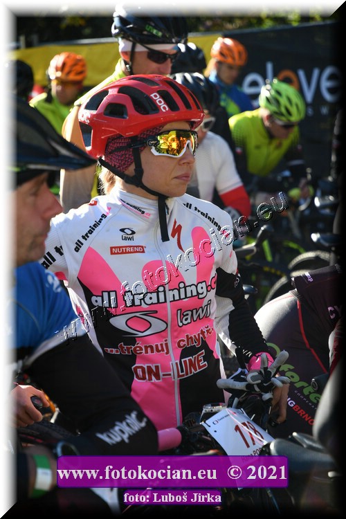 Náhled obrázku: 2021-8468-CTAuthor-178.JPG