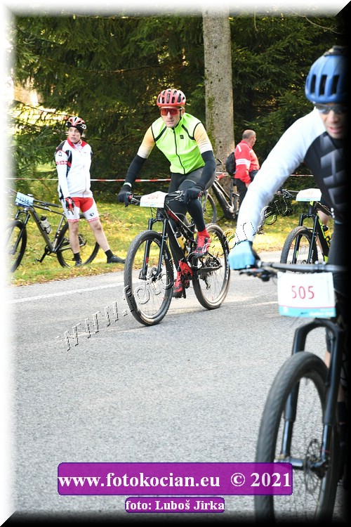 Náhled obrázku: 2021-8489-CTAuthor-204.JPG