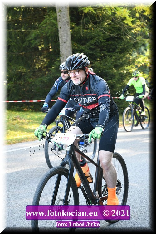 Náhled obrázku: 2021-8500-CTAuthor-177.JPG