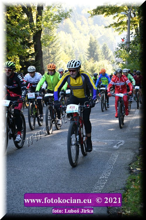 Náhled obrázku: 2021-8503-CTAuthor-450.JPG