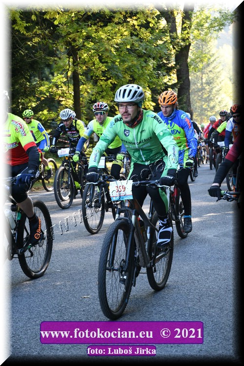 Náhled obrázku: 2021-8505-CTAuthor-359.JPG