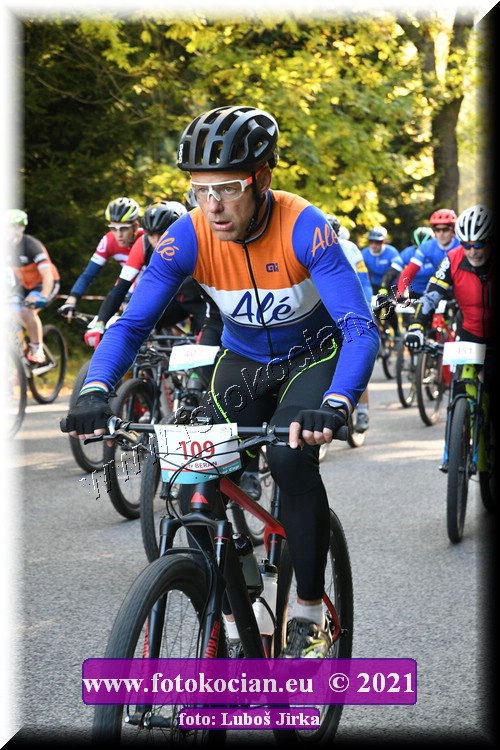 Náhled obrázku: 2021-8508-CTAuthor-109.JPG