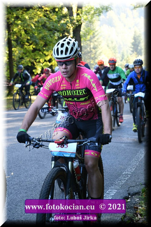 Náhled obrázku: 2021-8522-CTAuthor-383.JPG