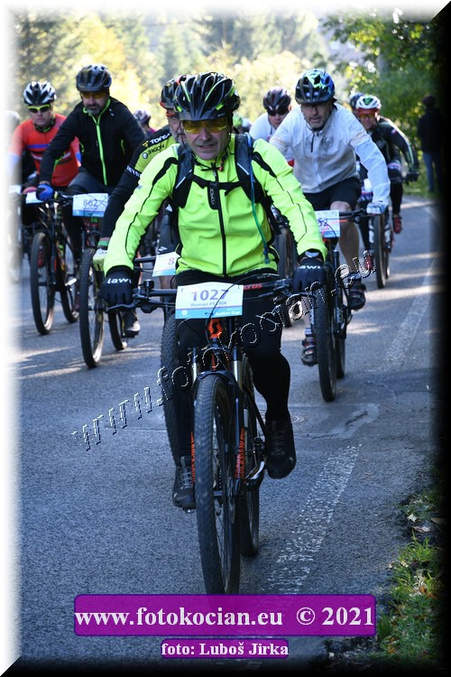 Náhled obrázku: 2021-8560-CTAuthor-1027.JPG