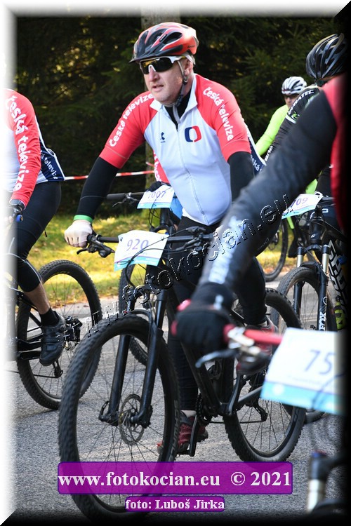 Náhled obrázku: 2021-8569-CTAuthor-920.JPG