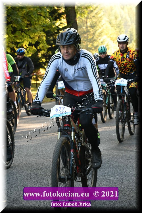 Náhled obrázku: 2021-8590-CTAuthor-677.JPG