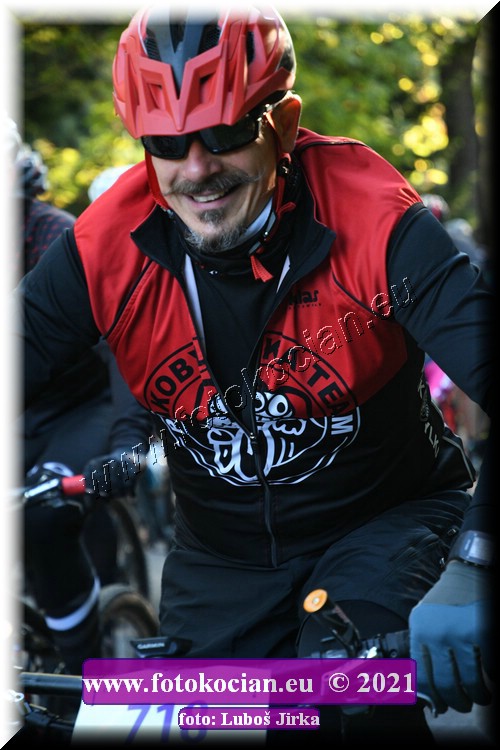 Náhled obrázku: 2021-8594-CTAuthor-718.JPG