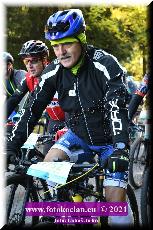 Náhled obrázku: 2021-8673-CTAuthor-1752.JPG