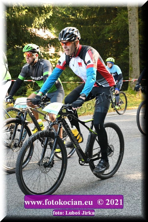 Náhled obrázku: 2021-8681-CTAuthor-1405.JPG