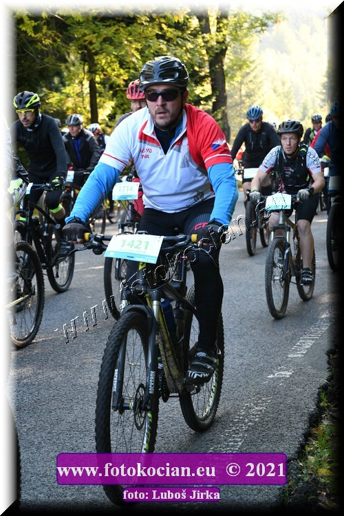 Náhled obrázku: 2021-8703-CTAuthor-1421.JPG