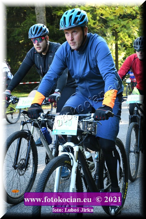 Náhled obrázku: 2021-8706-CTAuthor-1540.JPG