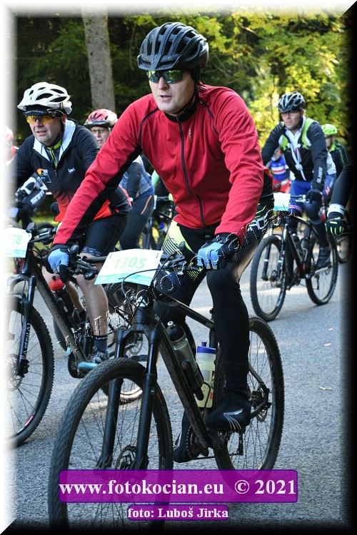 Náhled obrázku: 2021-8707-CTAuthor-1305.JPG