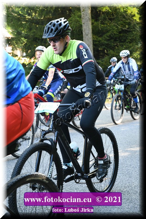 Náhled obrázku: 2021-8718-CTAuthor-1396.JPG