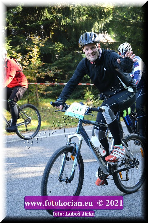 Náhled obrázku: 2021-8723-CTAuthor-1641.JPG