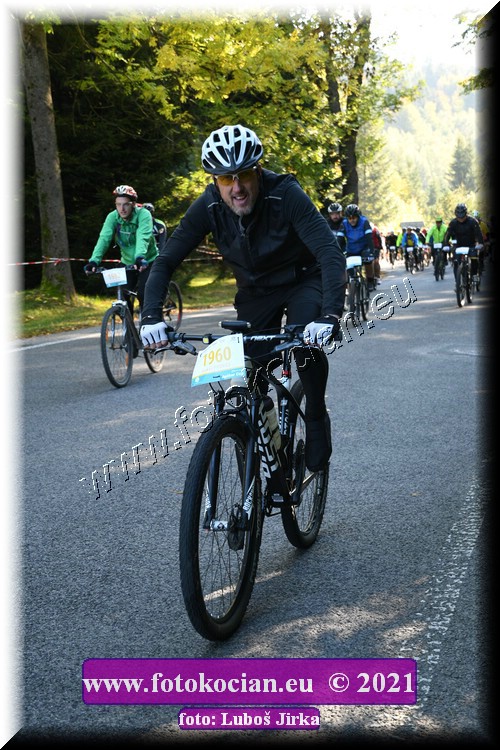 Náhled obrázku: 2021-8751-CTAuthor-1960.JPG