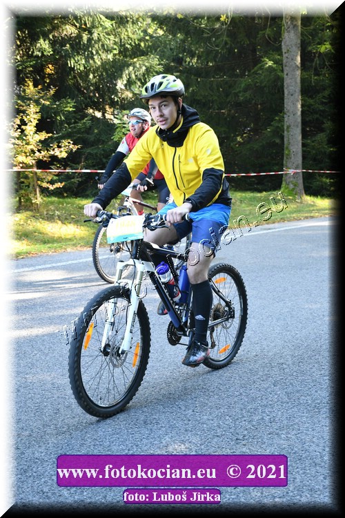 Náhled obrázku: 2021-8756-CTAuthor-1948.JPG