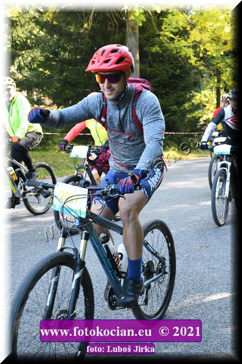 Náhled obrázku: 2021-8758-CTAuthor-2037.JPG