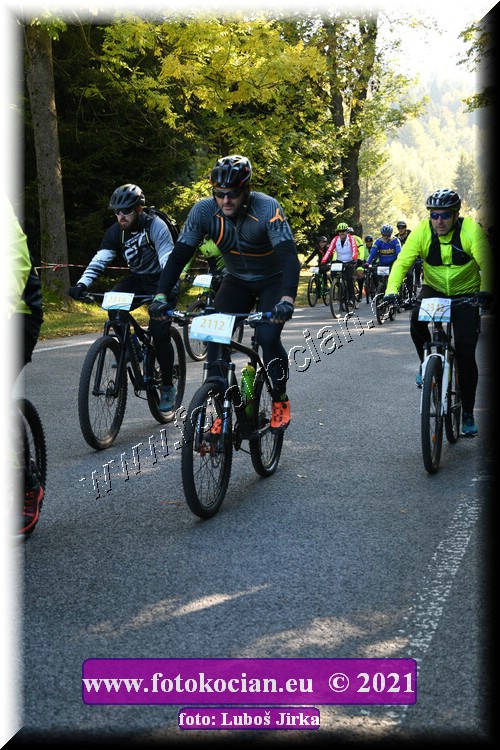 Náhled obrázku: 2021-8769-CTAuthor-2112.JPG