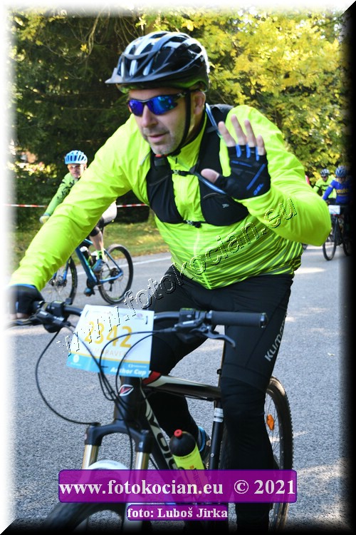 Náhled obrázku: 2021-8772-CTAuthor-2342.JPG