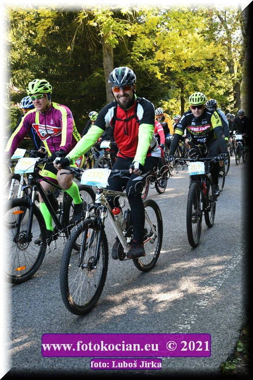 Náhled obrázku: 2021-8802-CTAuthor-2172,2119,2069.JPG