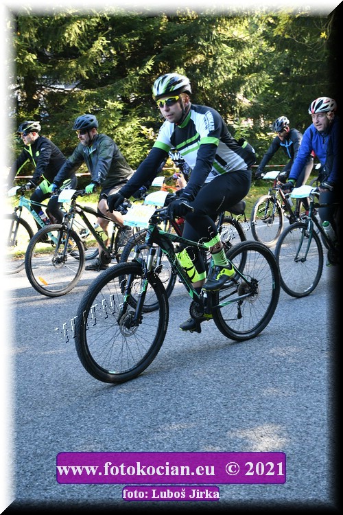 Náhled obrázku: 2021-8811-CTAuthor-1984.JPG