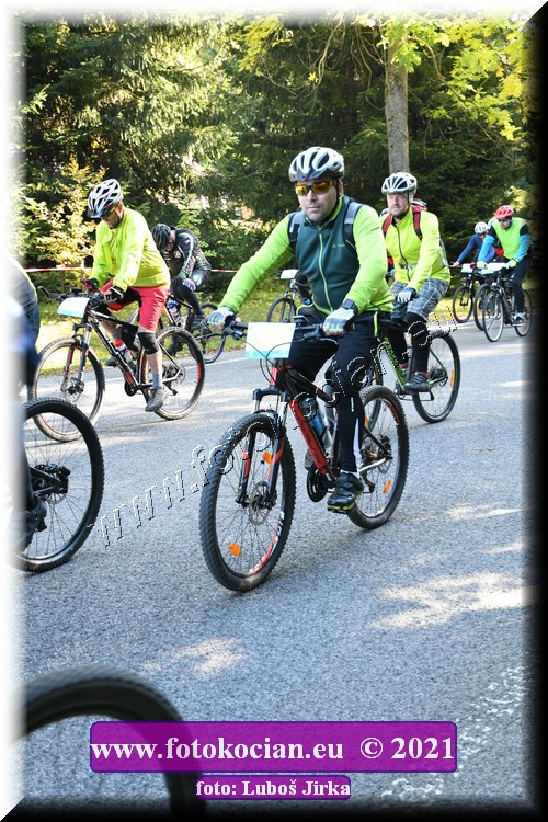 Náhled obrázku: 2021-8821-CTAuthor-0.JPG