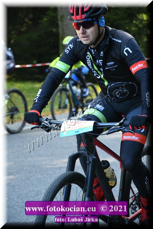 Náhled obrázku: 2021-8872-CTAuthor-2627.JPG