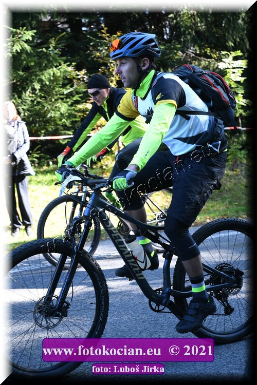 Náhled obrázku: 2021-8936-CTAuthor-0.JPG